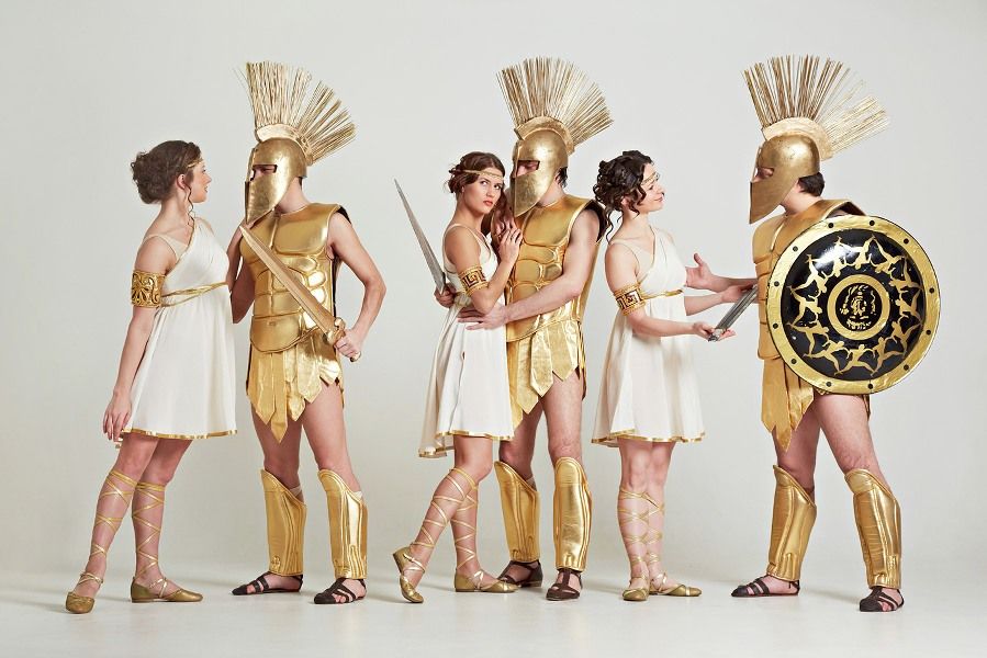 Вечеринка в греческом стиле "Олимп": костюмы, меню и конкурсы
