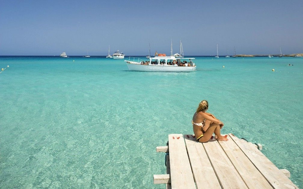 лучшие необычные и удивительные пляжи Европы